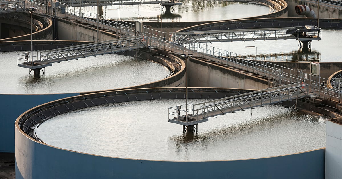 Wastewater-Clarifiers_134964037_1400px